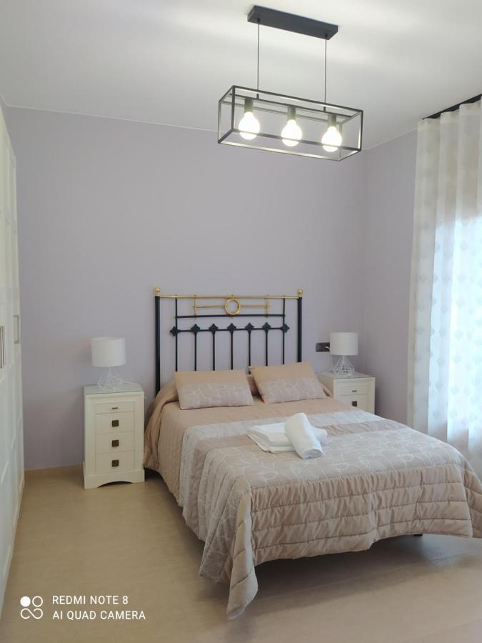 발데로브레스 Vivienda El Olivo 아파트 외부 사진